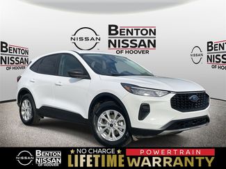 Used 2025 Ford Escape Active video 1