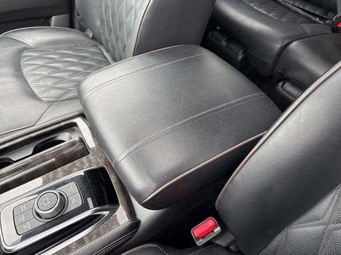 Used 2023 Nissan Armada Platinum image 30