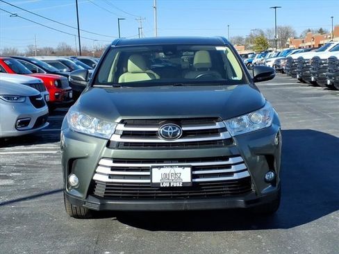 Used 2018 Toyota Highlander XLE image 35