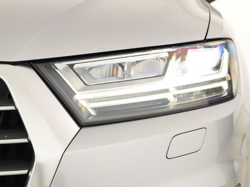 Used 2019 Audi Q7 3.0T Premium Plus AWD/4WD image 37