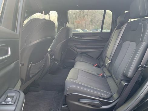 Used 2024 Jeep Grand Cherokee L Laredo w/ Trailer Tow Package image 16