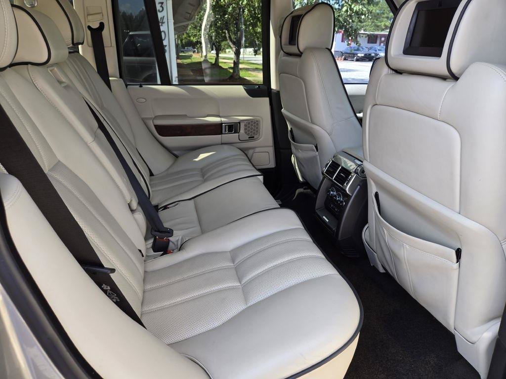 Used 2012 Land Rover Range Rover HSE LUX AWD/4WD image 17