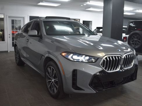 Used 2025 BMW X6 xDrive40i image 4