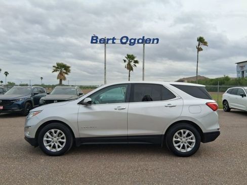 Used 2019 Chevrolet Equinox LT FWD image 3