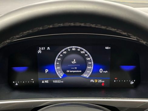 Used 2024 Volkswagen Tiguan SE w/ Panoramic Sunroof Package image 23