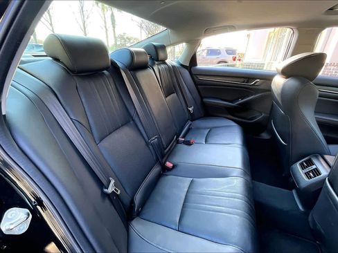 Certified 2020 Honda Accord Touring image 20