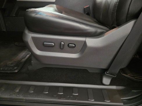 Used 2015 Ford F250 Lariat w/ Chrome Package AWD/4WD image 62