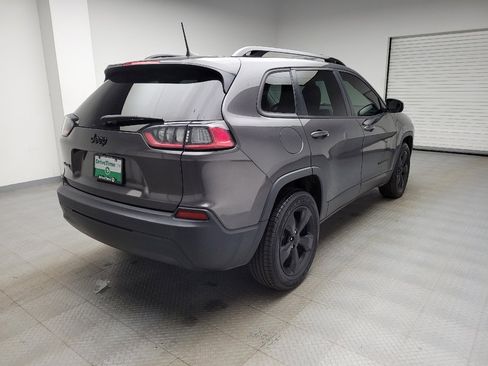 Used 2019 Jeep Cherokee Latitude Plus image 9