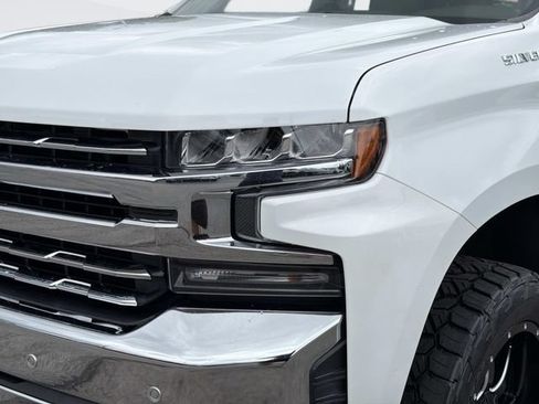 Used 2019 Chevrolet Silverado 1500 LTZ w/ LTZ Premium Package AWD/4WD image 9