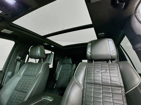 Used 2023 Cadillac Escalade Sport Platinum image 24