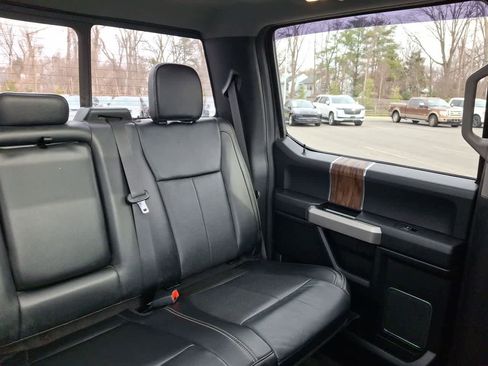 Certified 2019 Ford F150 Lariat w/ Equipment Group 502A Luxury image 14