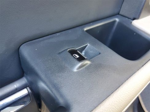 Used 2023 Ford Expedition Max Limited image 18