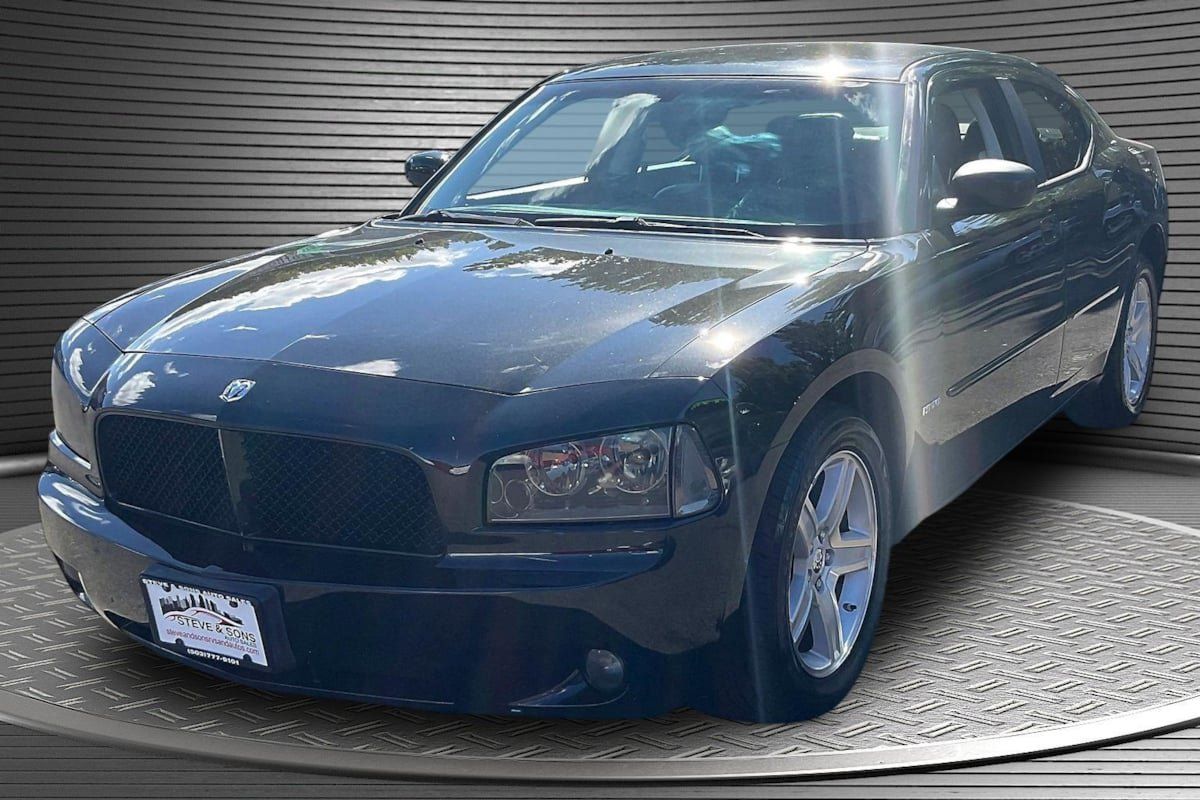 Used 2008 Dodge Charger R/T RWD image 3