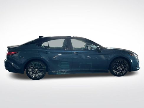 Used 2025 Toyota Camry XSE FWD image 12