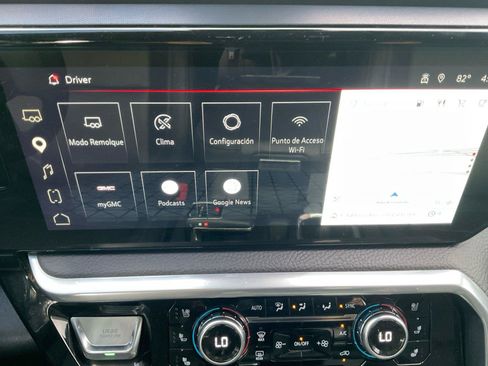 Certified 2023 GMC Sierra 1500 Denali w/ Technology Package AWD/4WD image 17