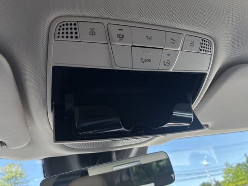 Used 2022 Mercedes-Benz GLC 300 4MATIC image 28