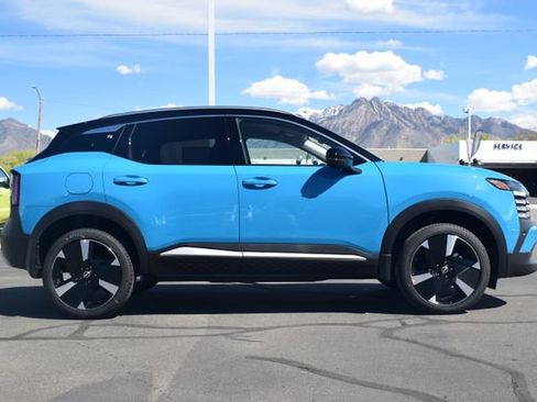 New 2026 Nissan Kicks SR FWD image 7