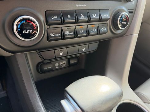 Used 2017 Kia Sportage EX FWD image 19