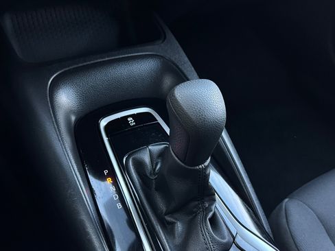 Used 2024 Toyota Corolla LE image 20