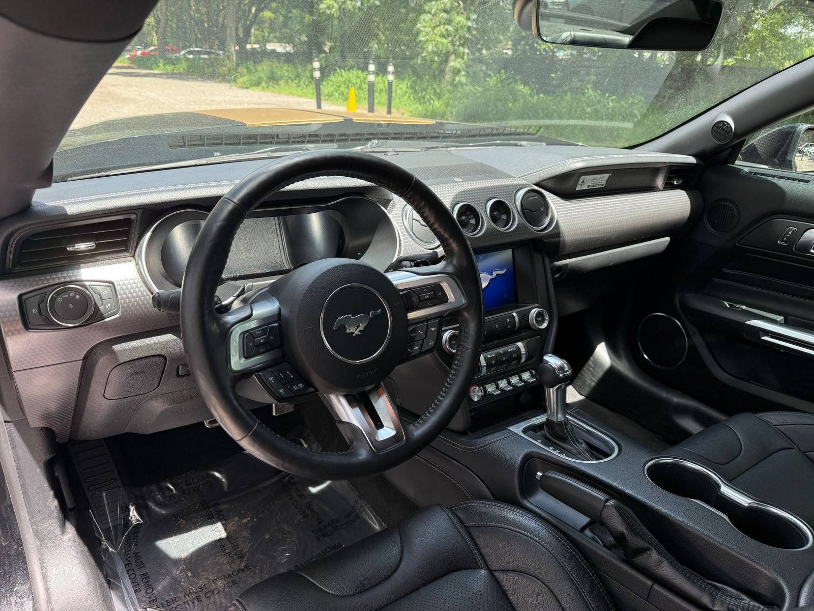 Used 2022 Ford Mustang GT Premium w/ GT Performance Package RWD image 32