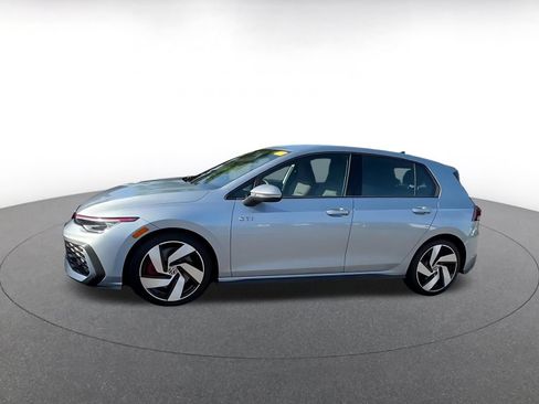 Used 2026 Volkswagen Golf S FWD image 7