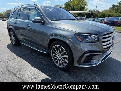 Certified 2026 Mercedes-Benz GLS 450 4MATIC image 3