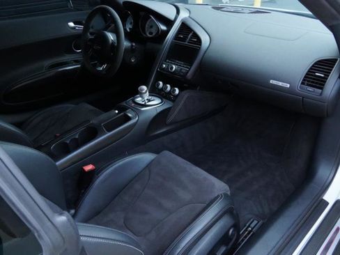 Used 2012 Audi R8 GT image 59