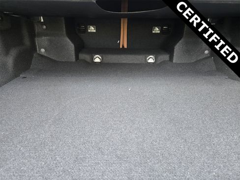 Used 2023 Mercedes-Benz E 450 Cabriolet image 30