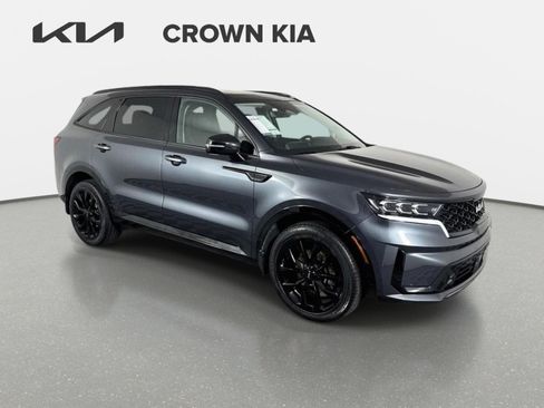Certified 2023 Kia Sorento SX FWD image 3