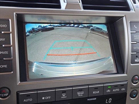 Used 2021 Lexus GX 460 Premium w/ Premium Plus Package image 18