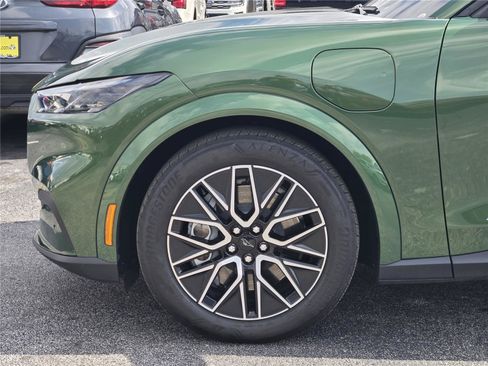 Certified 2025 Ford Mustang Mach-E Premium RWD image 9