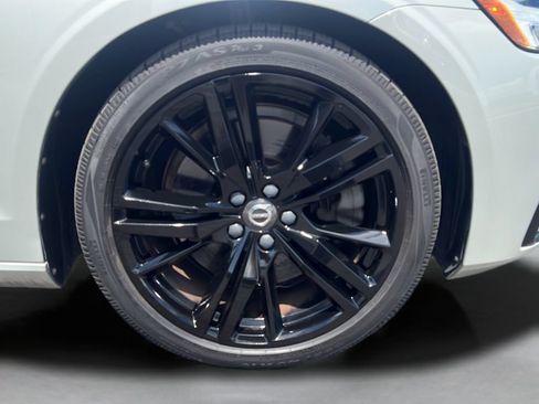 Used 2020 Volvo S60 T6 R-Design AWD/4WD image 24