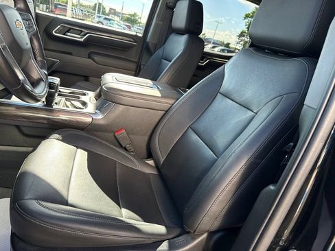 Used 2022 Chevrolet Silverado 1500 LTZ w/ Technology Package AWD/4WD image 8