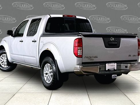 Used 2017 Nissan Frontier SV AWD/4WD image 5