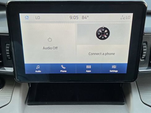 Used 2023 Ford Explorer XLT w/ Equipment Group 202A RWD image 14