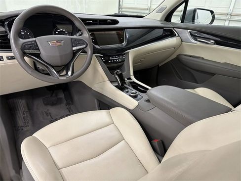 Certified 2024 Cadillac XT6 Premium Luxury w/ Technology Package image 21