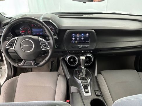 Used 2020 Chevrolet Camaro LT RWD image 12