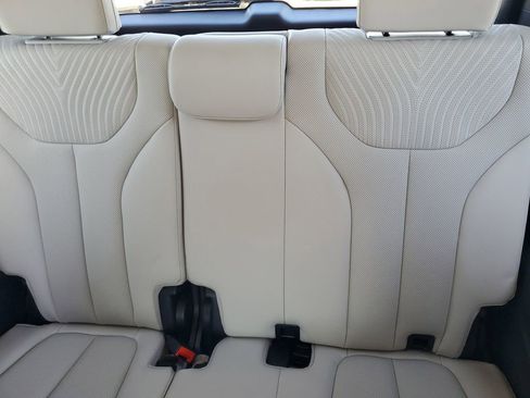 Used 2024 Hyundai Palisade Calligraphy FWD image 24