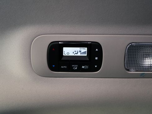 Used 2026 Honda Odyssey EX-L image 45