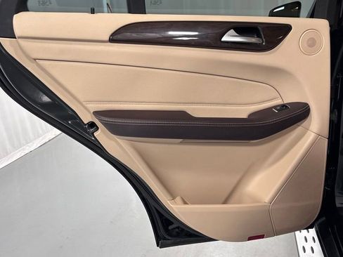 Certified 2018 Mercedes-Benz GLE 350 4MATIC image 22