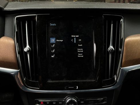 Used 2020 Volvo S90 T8 Inscription AWD/4WD image 39