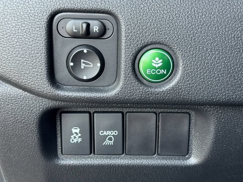 Used 2017 Honda Ridgeline RTL-T image 17
