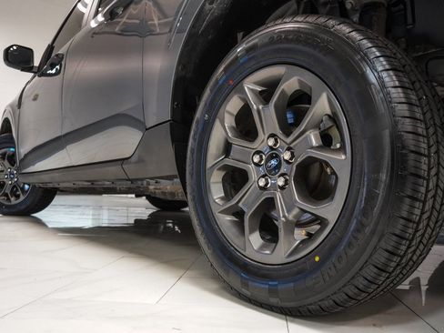 Used 2024 Ford Maverick XLT image 33