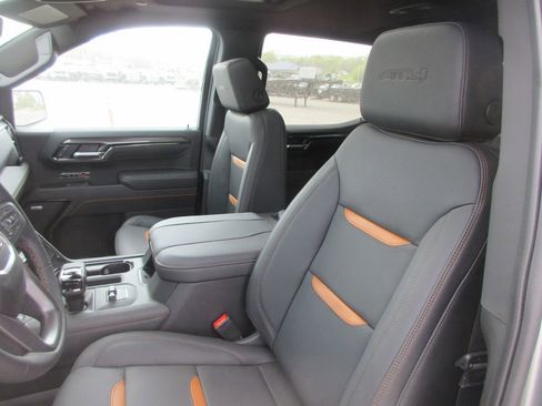 New 2026 GMC Sierra 1500 AT4 w/ AT4 Premium Package image 14