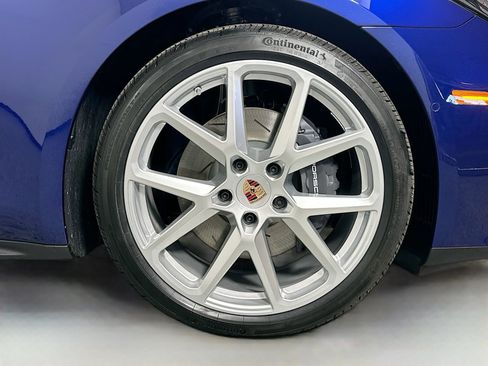 Certified 2026 Porsche Panamera 4 image 14