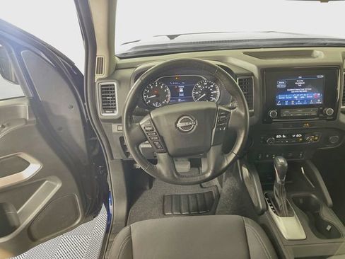 Used 2023 Nissan Frontier SV w/ SV Convenience Package RWD image 22