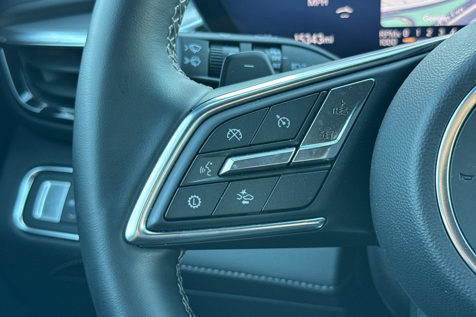 Used 2026 Buick Enclave Preferred FWD image 37