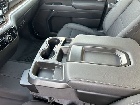 Used 2024 Chevrolet Silverado 2500 LT w/ Convenience Package AWD/4WD image 19