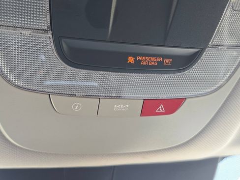 Certified 2023 Kia Sorento EX AWD/4WD image 23