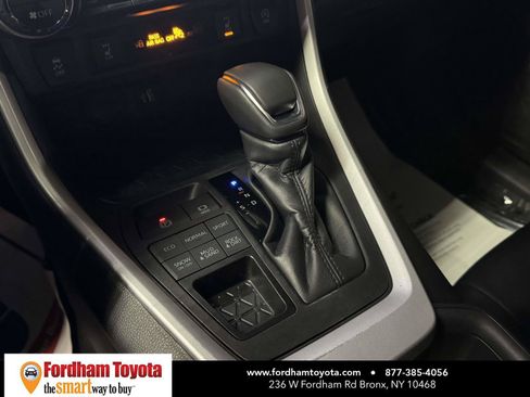 Used 2023 Toyota RAV4 XLE Premium AWD/4WD image 30